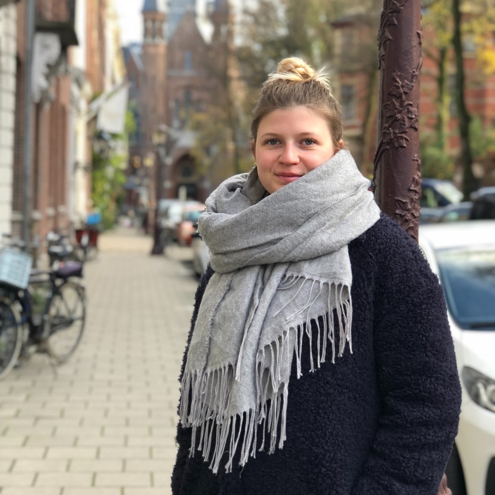 Meet your Posher, Joanna